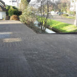 Herbestrating met gebruikte stenen